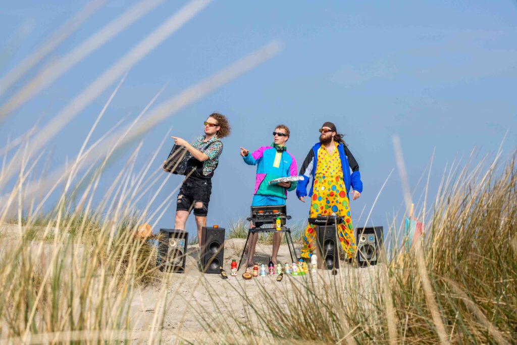 Persfoto Bamischijfjes alle sausjes Ameland